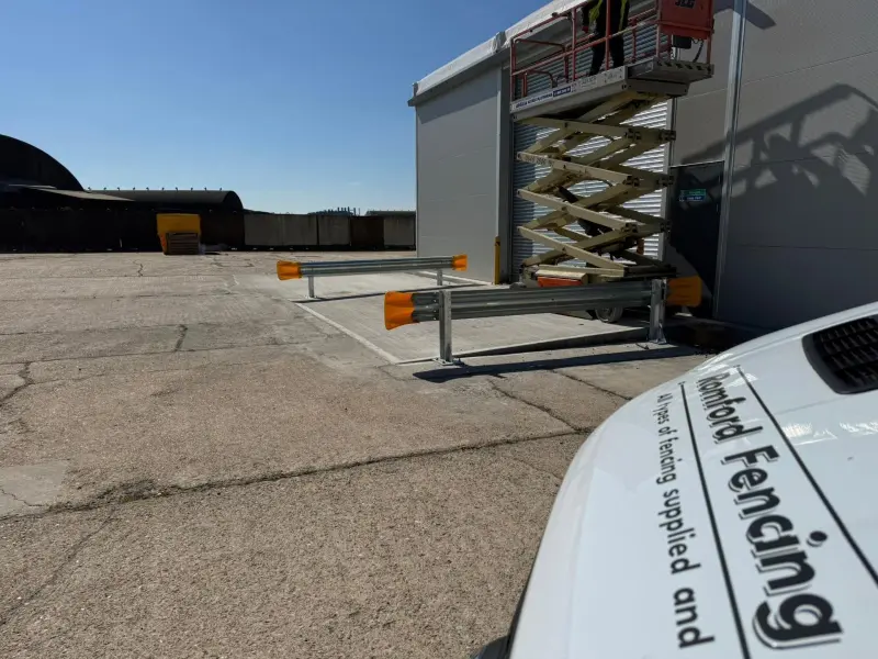 Retail and Hospitality Fencing